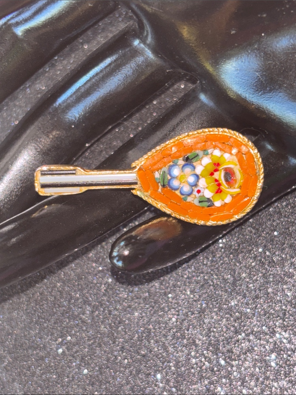micro Mosaic spiny oyster gold mandolin Pin Brooch Italy